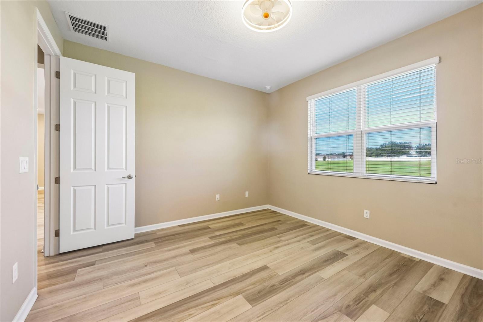 SEASONS/PK HILL - Residential