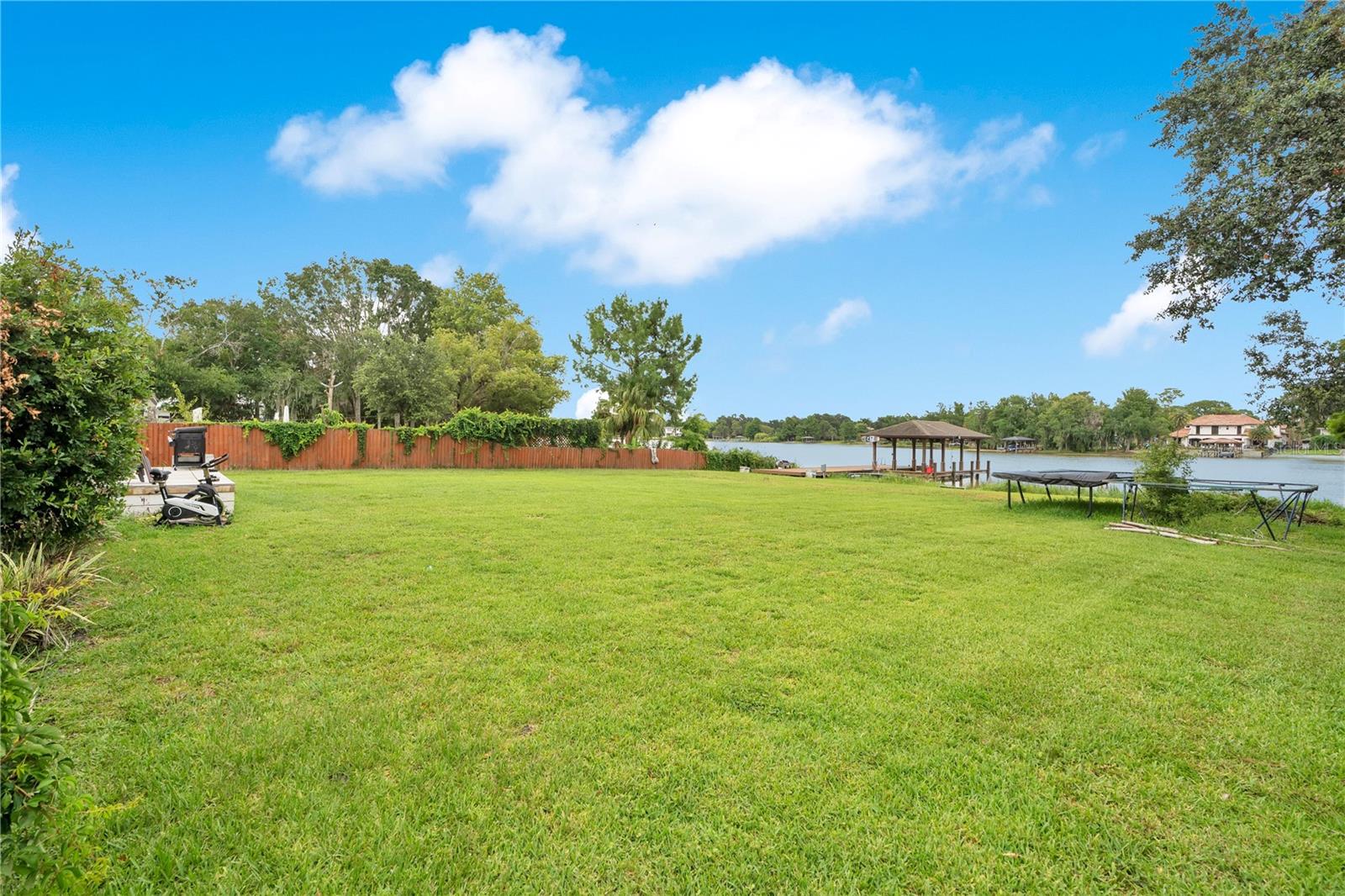 ACREAGE - Residential