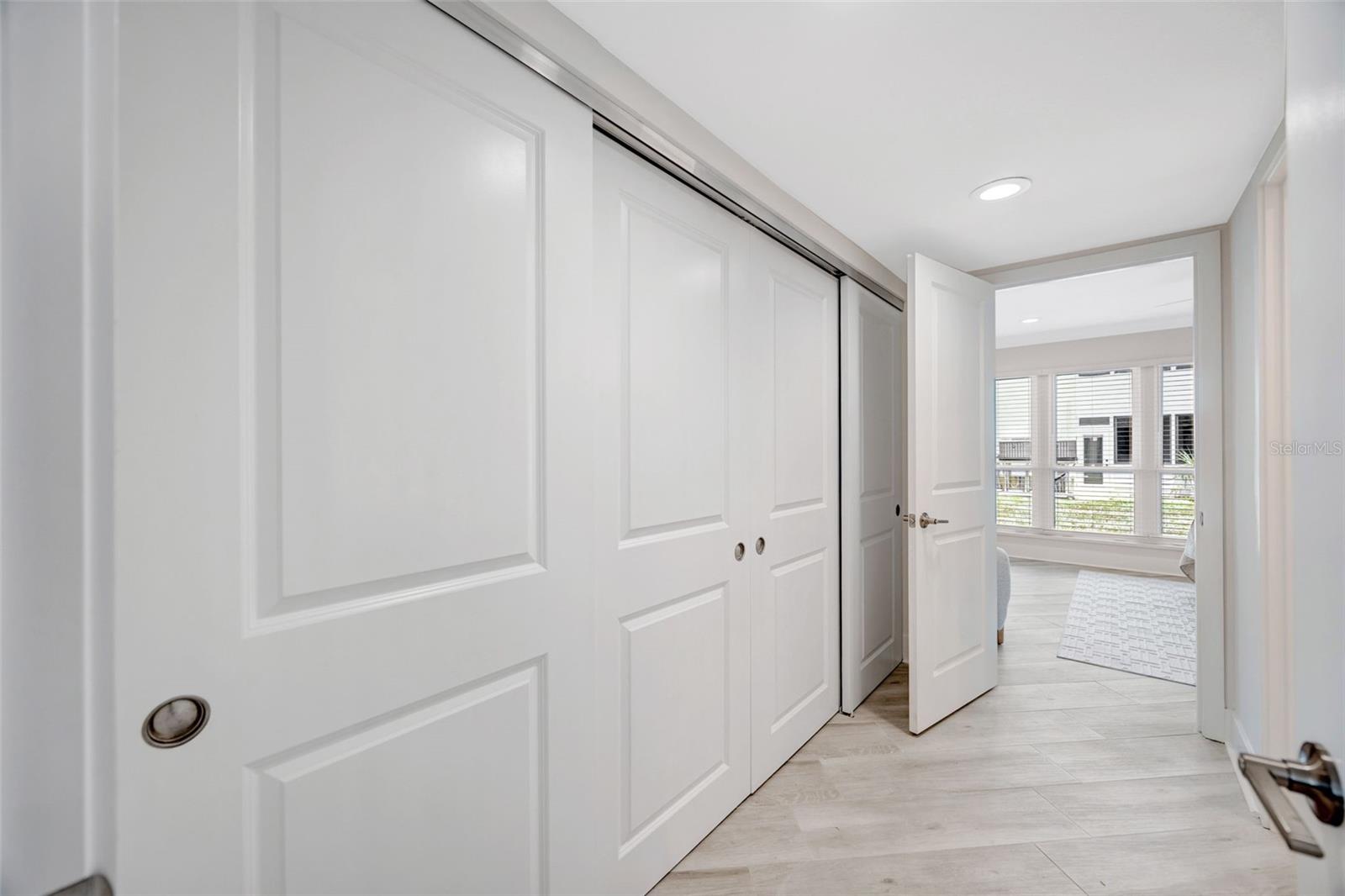 WINDRUSH COVE PH 1 CONDO - Residential