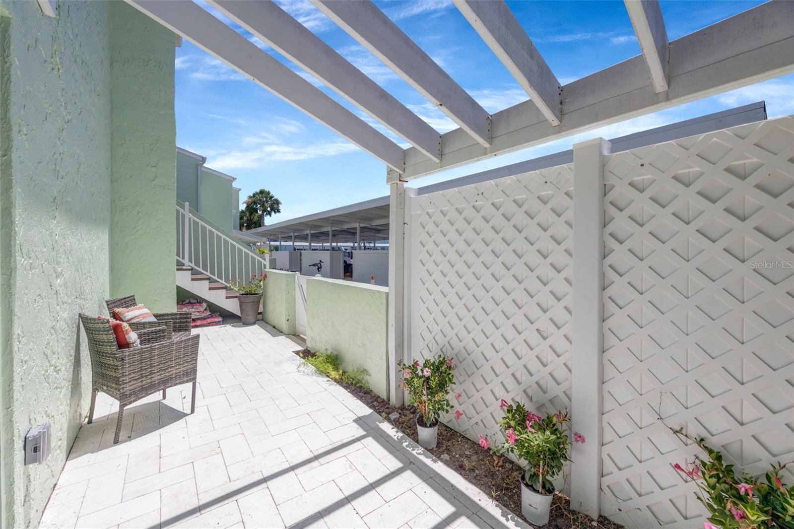 WINDRUSH COVE PH 1 CONDO - Residential
