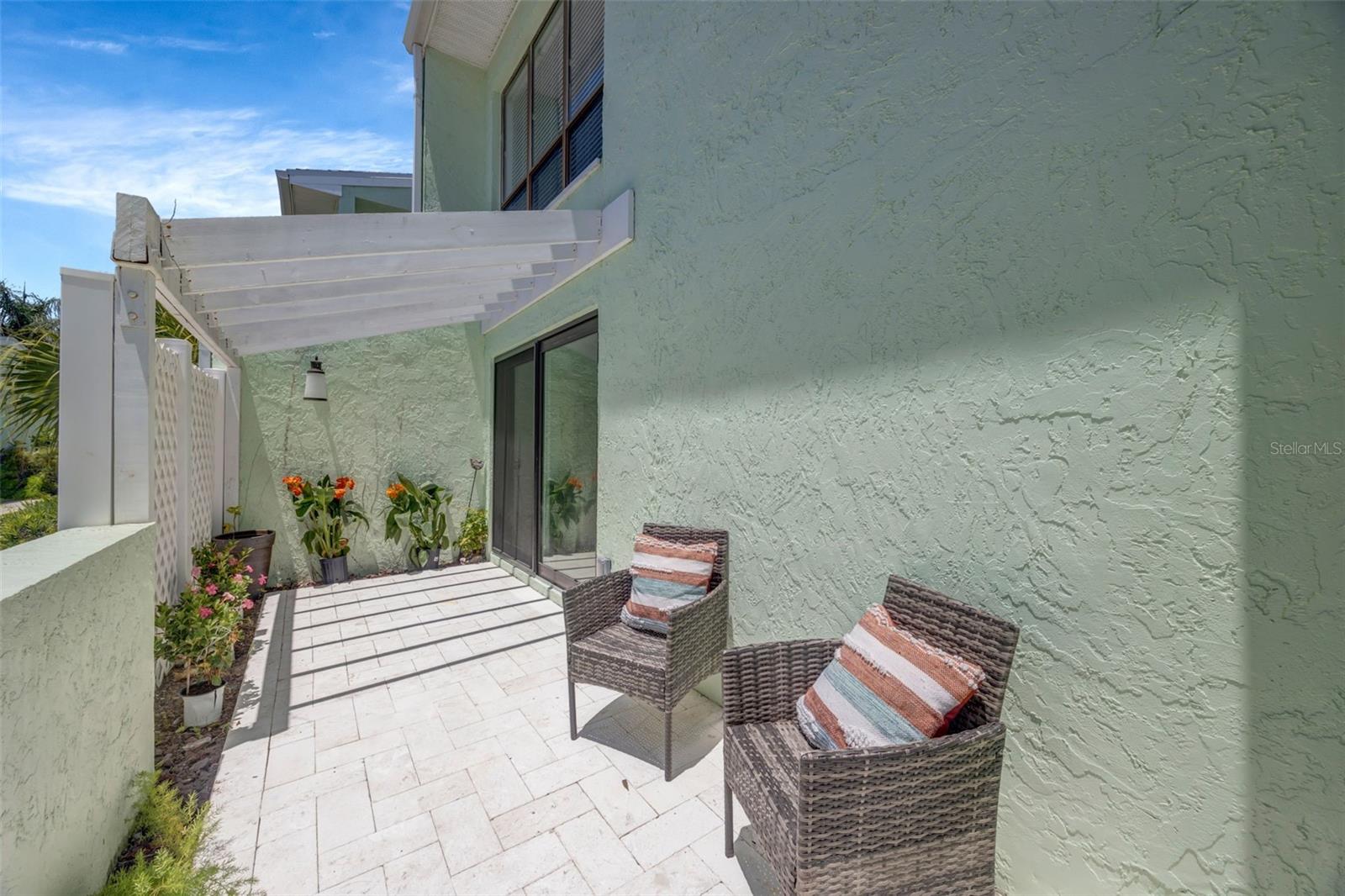WINDRUSH COVE PH 1 CONDO - Residential