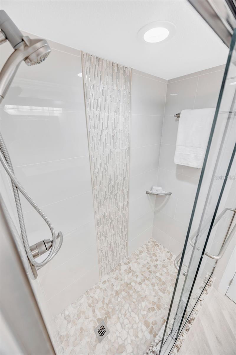 WINDRUSH COVE PH 1 CONDO - Residential