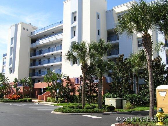 DEVELOPER'S INVENTORY CLEARANCE...THIS UNIT HAS BEEN UPGRADED BEYOND DESCRIPTION. IT WAS OWNED BY ONE OF THE CONTRACTORS WHO WAS INVOLVED IN THE CONSTRUCTION OF THIS BUILDING. AT THIS PRICE IT IS BY FAR THE BEST BUY/VALUE FOR ANY 2 BEDROOM UNIT AT OCEANWALK. IT EVEN OFFERS A SNEAK VIEW OF THE PRESERVES AND WATERWAY. ;LocationDescription: Condo ;Water: City