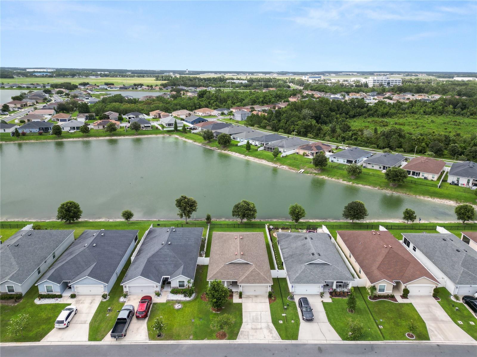 TOWNE PARK ESTATES - Residential