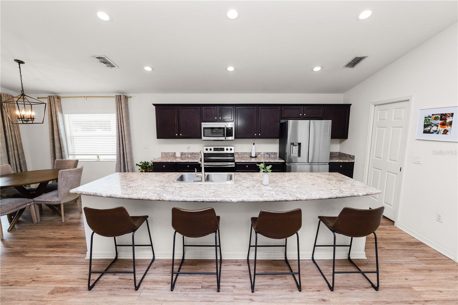 TOWNE PARK ESTATES - Residential