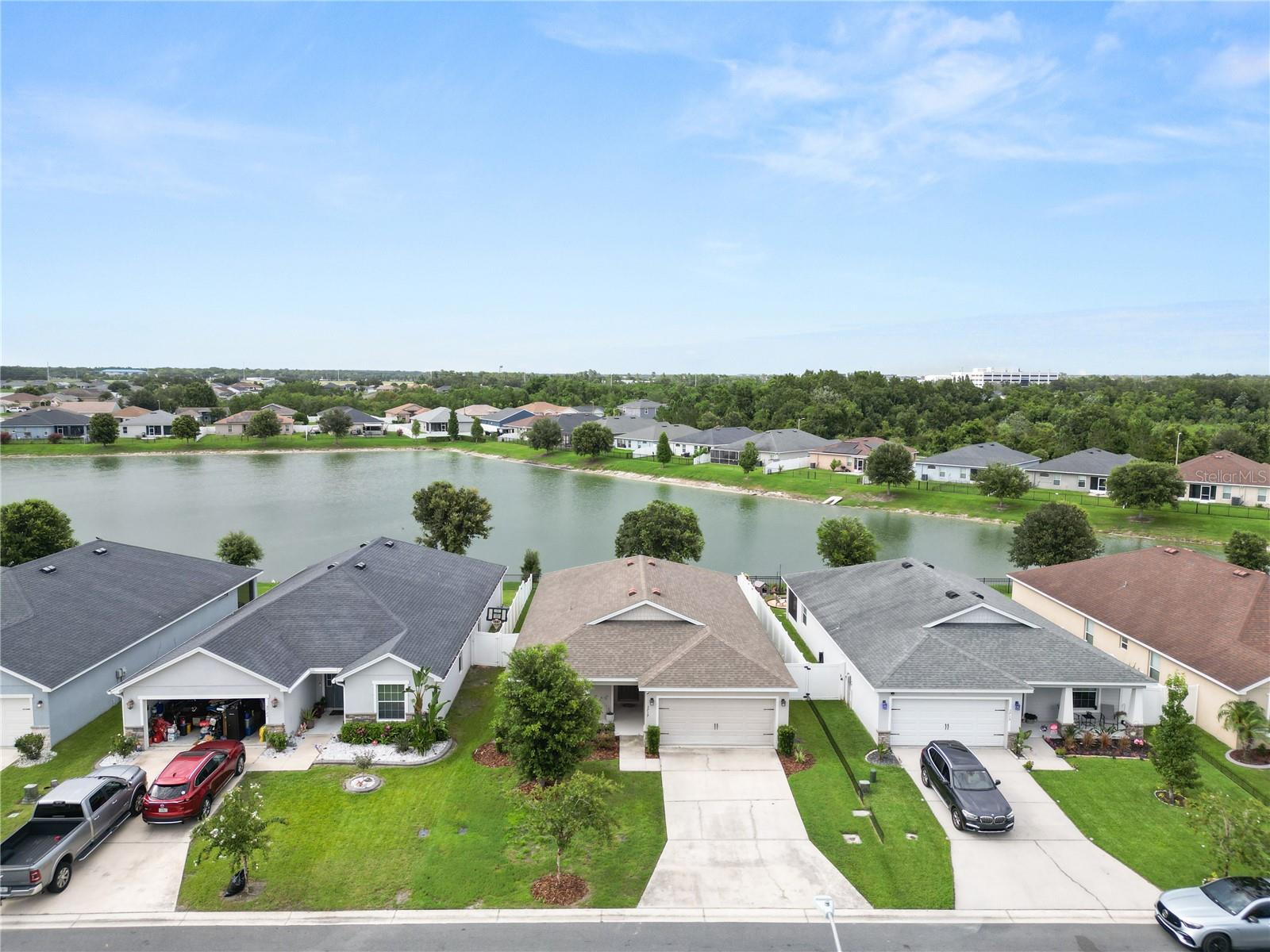 TOWNE PARK ESTATES - Residential