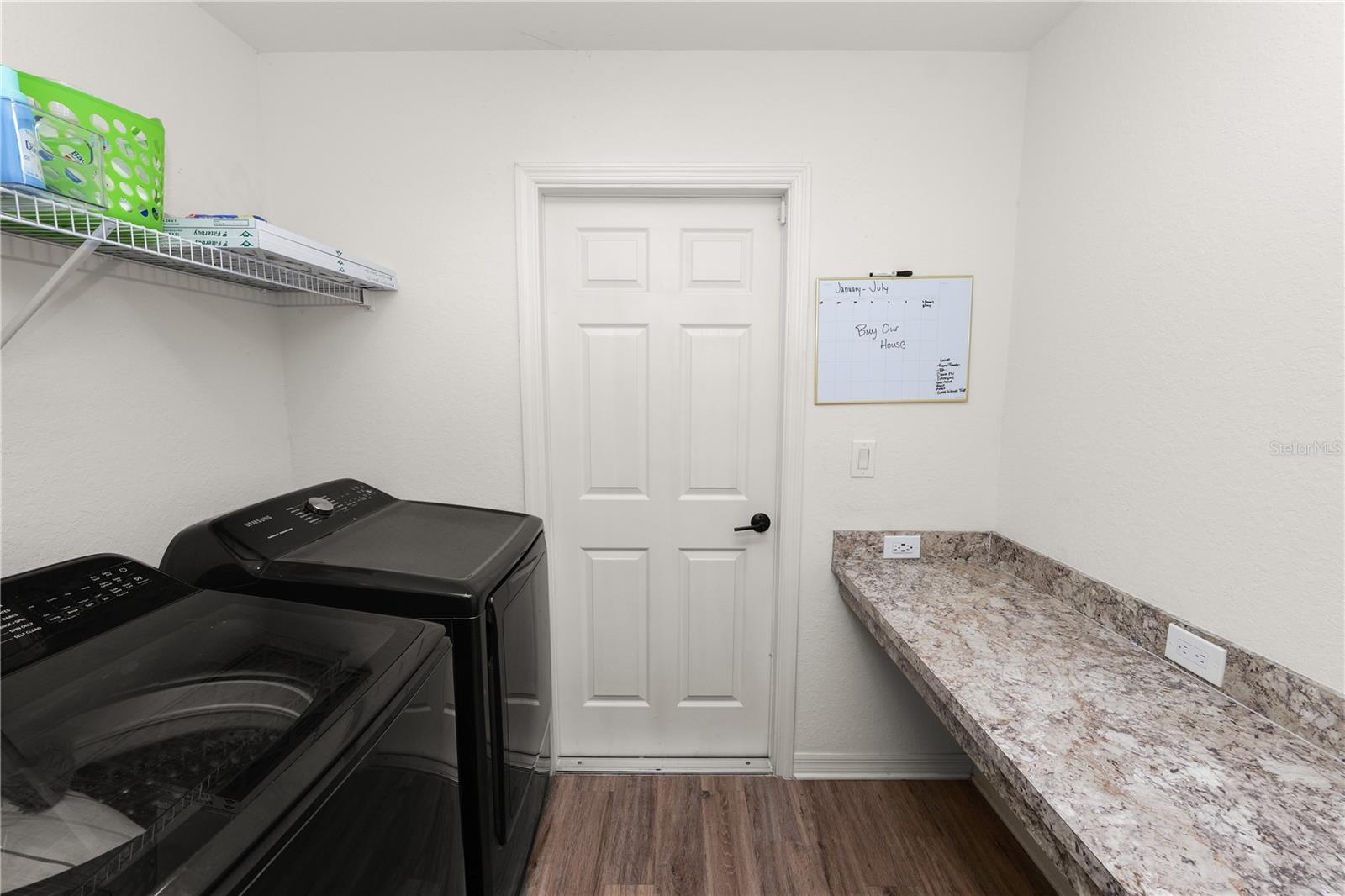 TOWNE PARK ESTATES - Residential