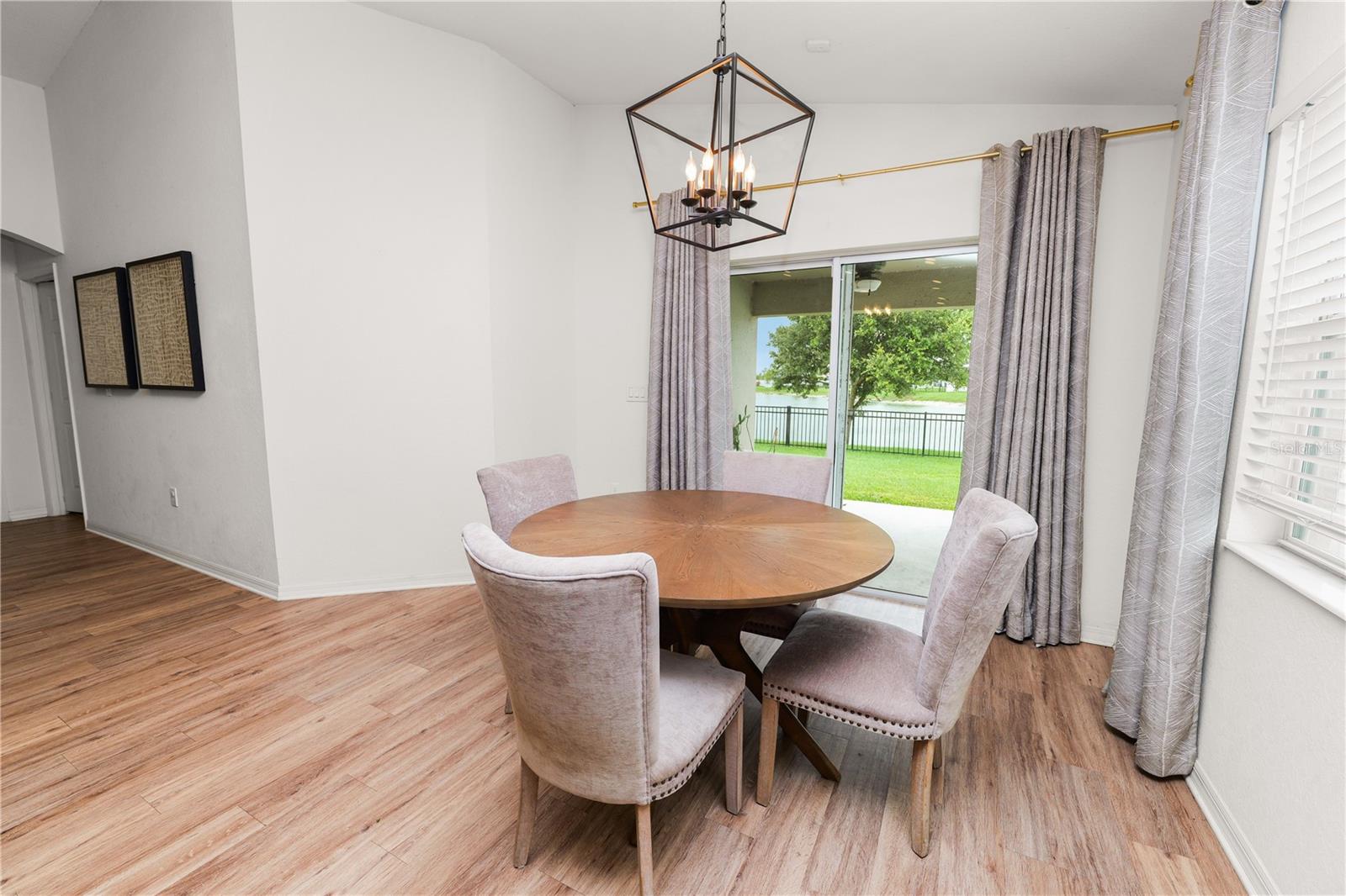 TOWNE PARK ESTATES - Residential