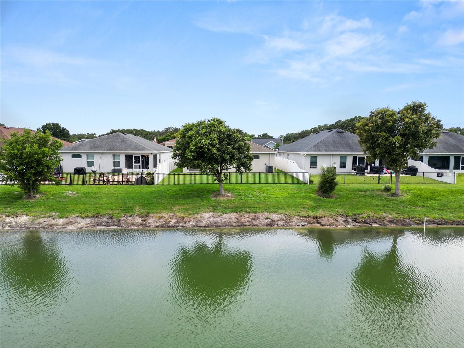 TOWNE PARK ESTATES - Residential