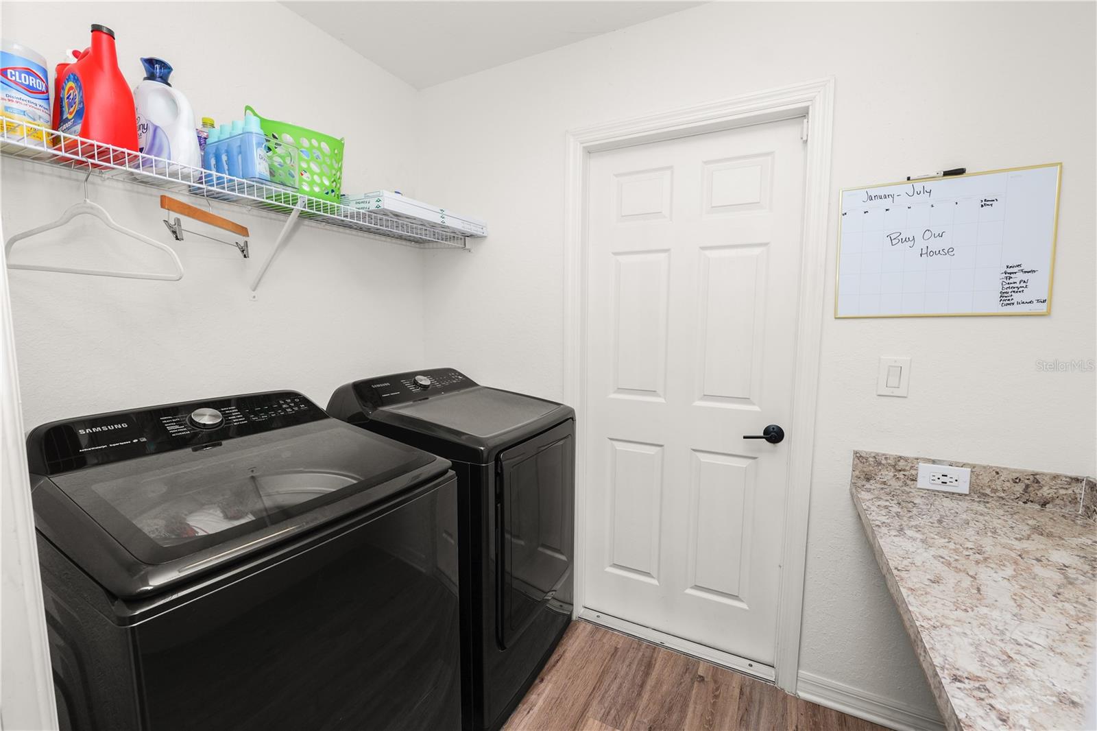 TOWNE PARK ESTATES - Residential