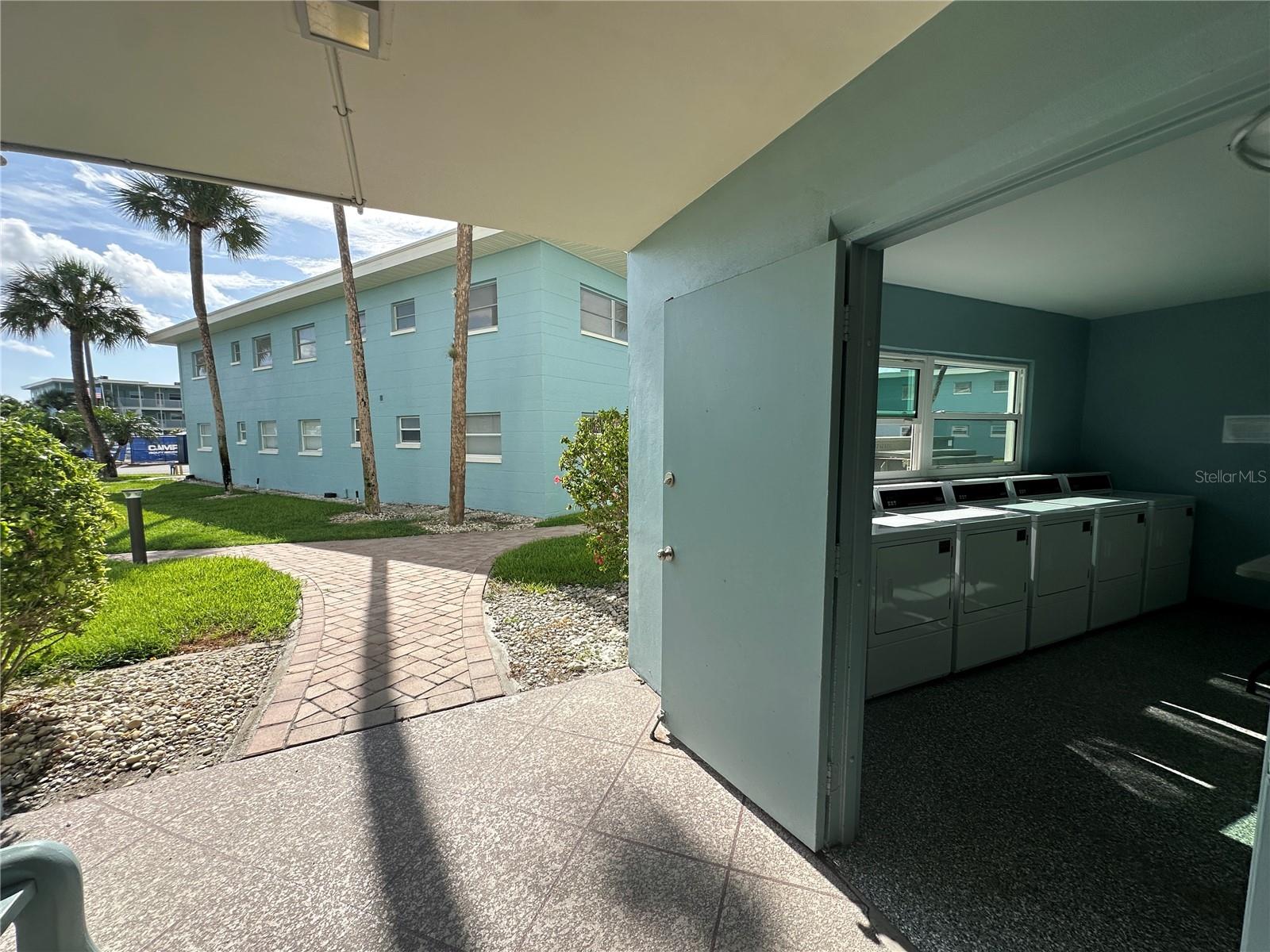 SYLVETTE CONDO - Residential Lease