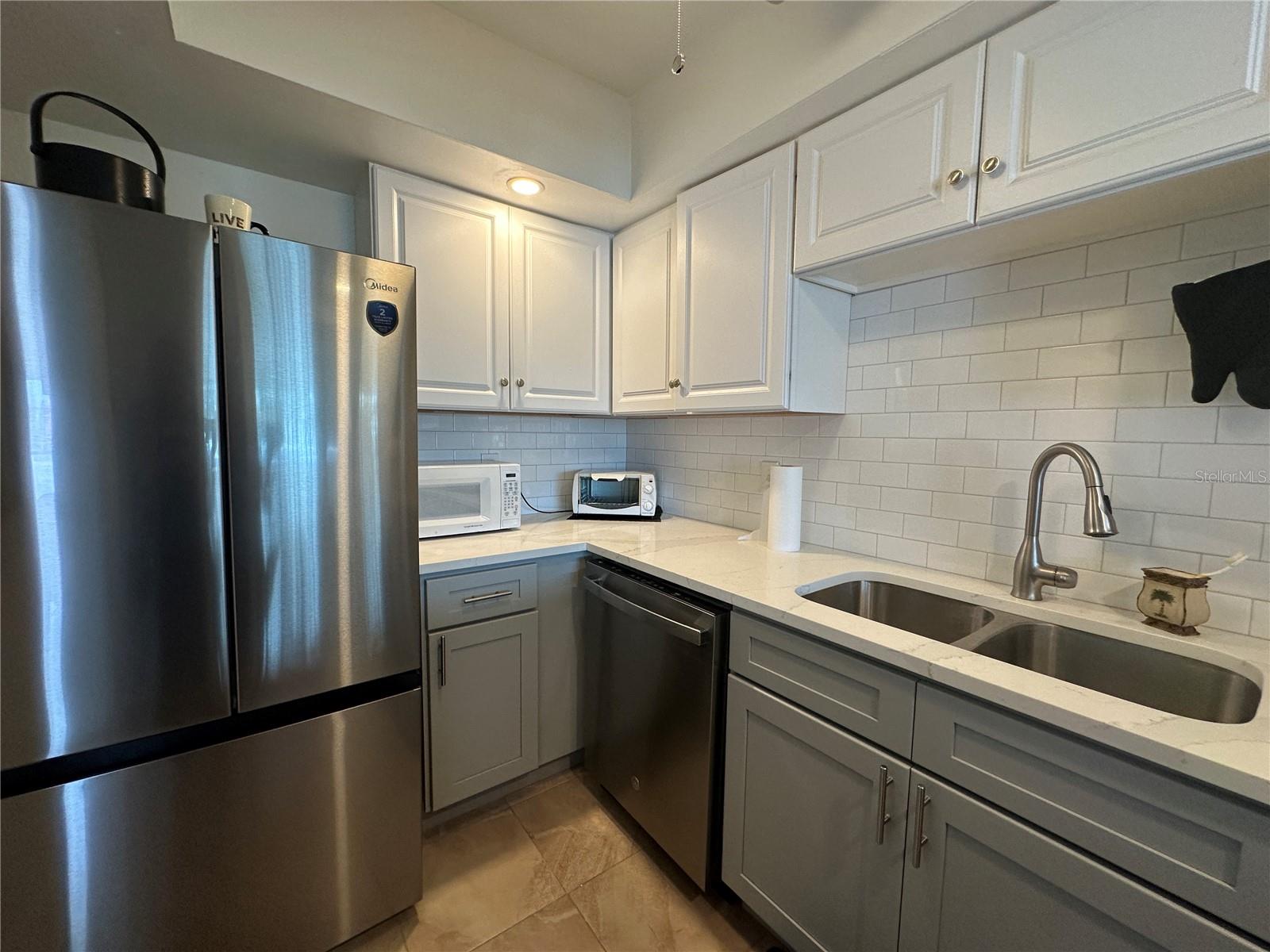 SYLVETTE CONDO - Residential Lease