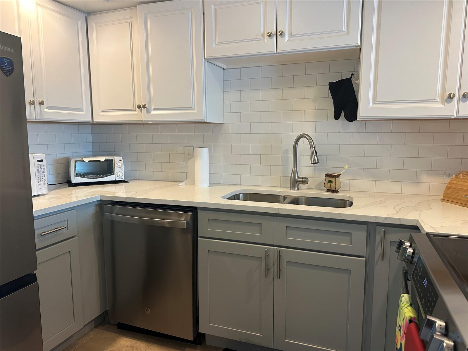 SYLVETTE CONDO - Residential Lease