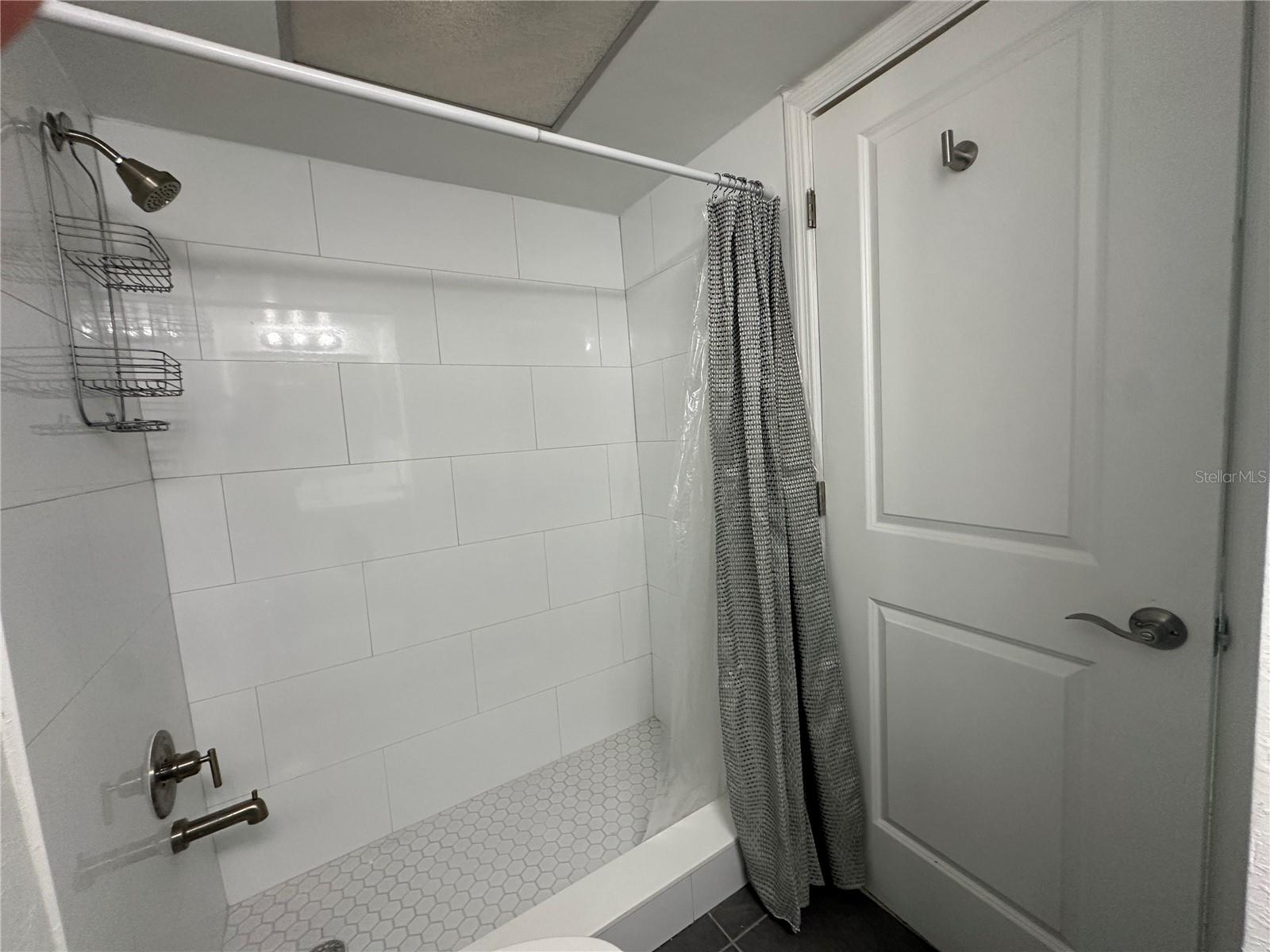 SYLVETTE CONDO - Residential Lease