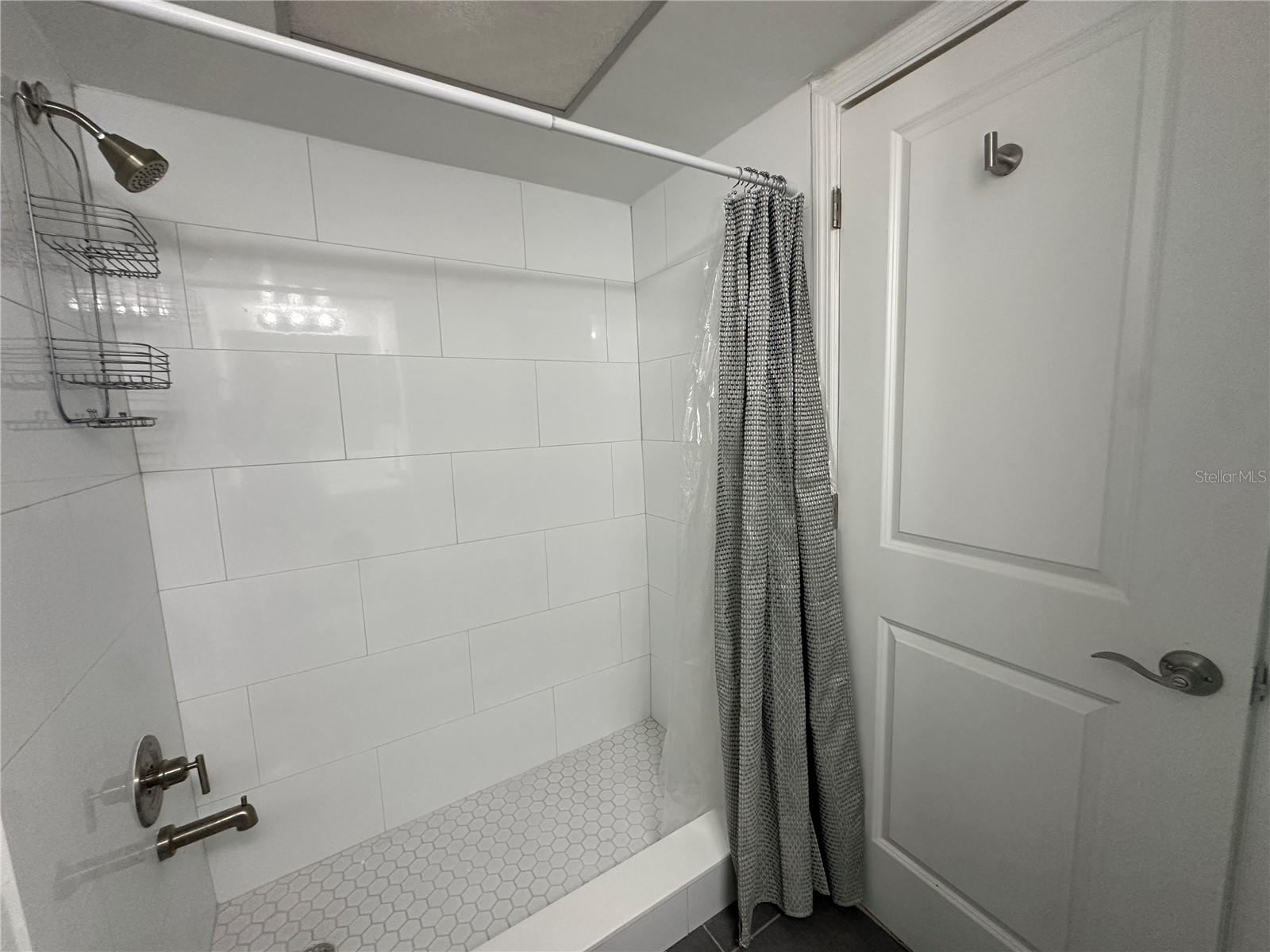 SYLVETTE CONDO - Residential Lease