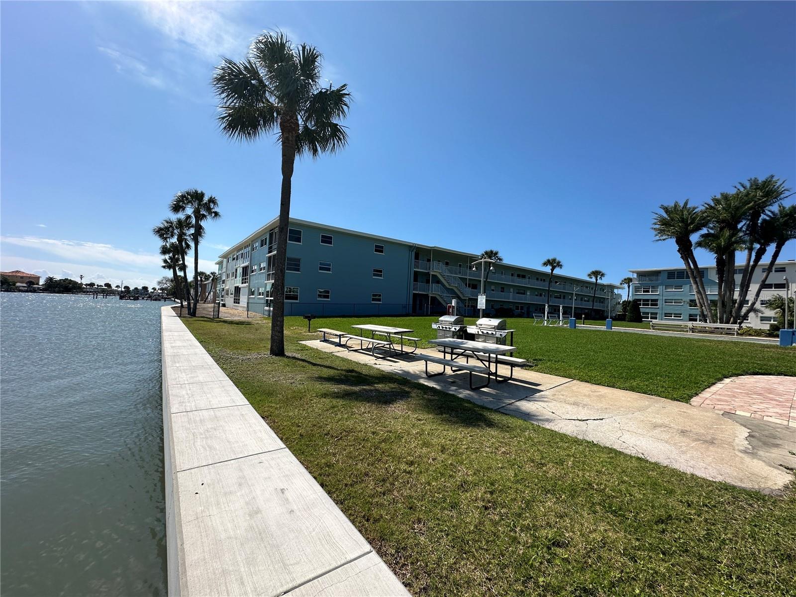 SYLVETTE CONDO - Residential Lease