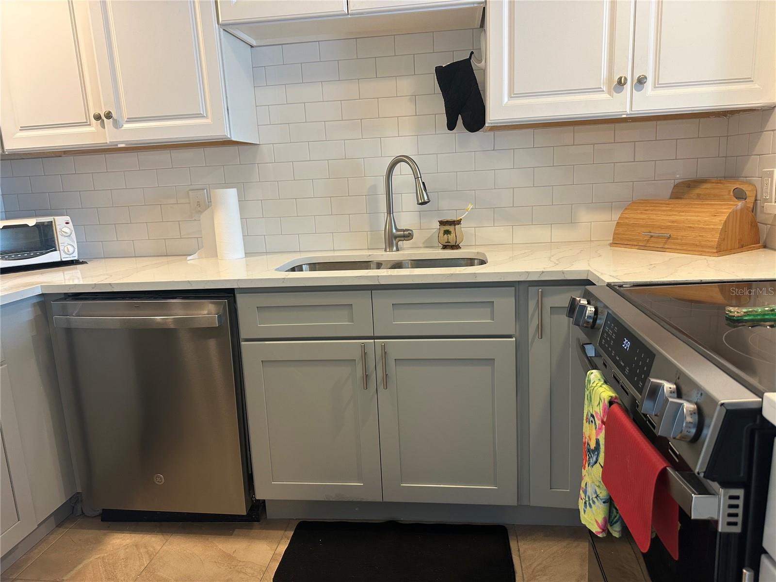 SYLVETTE CONDO - Residential Lease