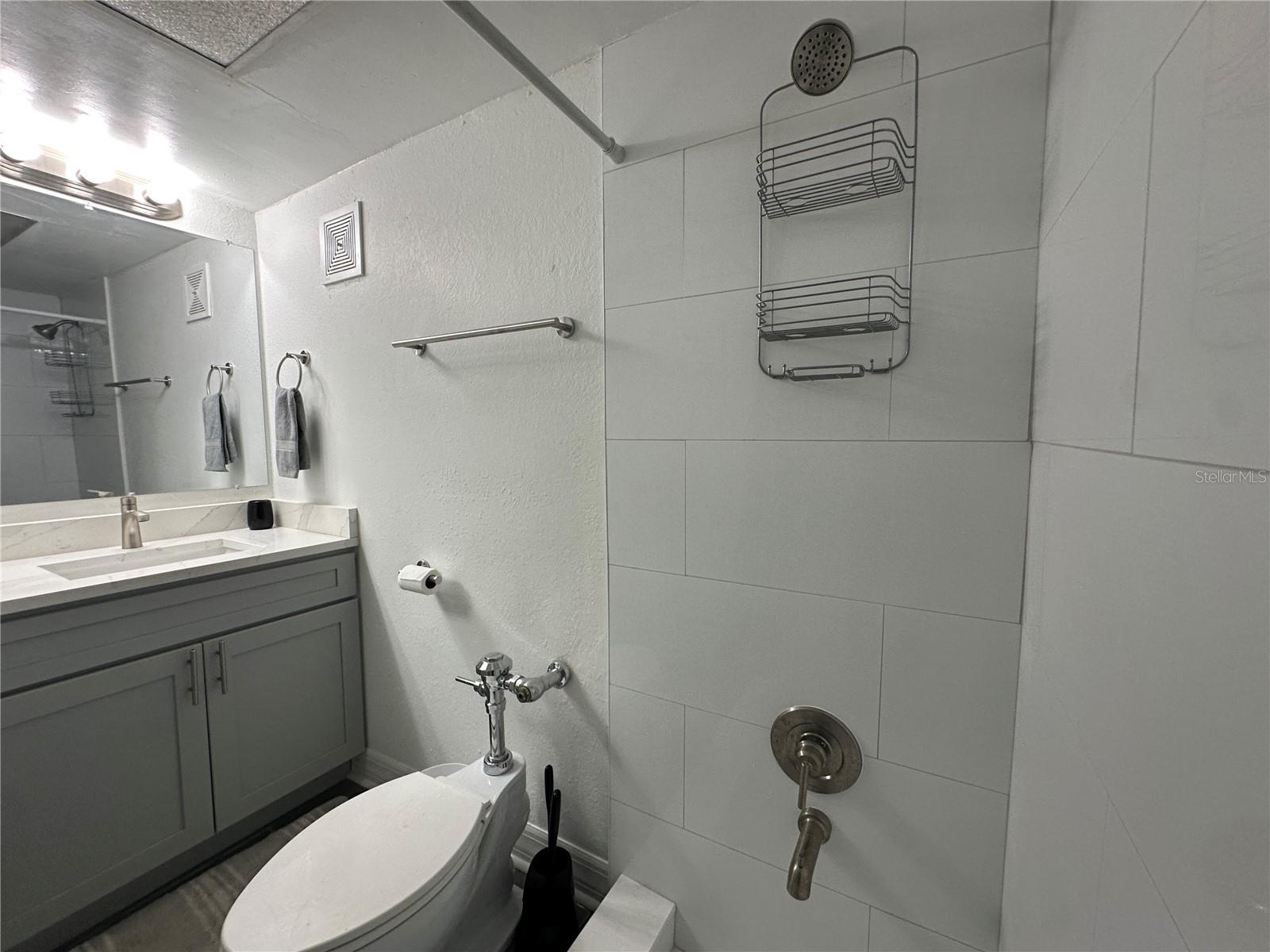 SYLVETTE CONDO - Residential Lease