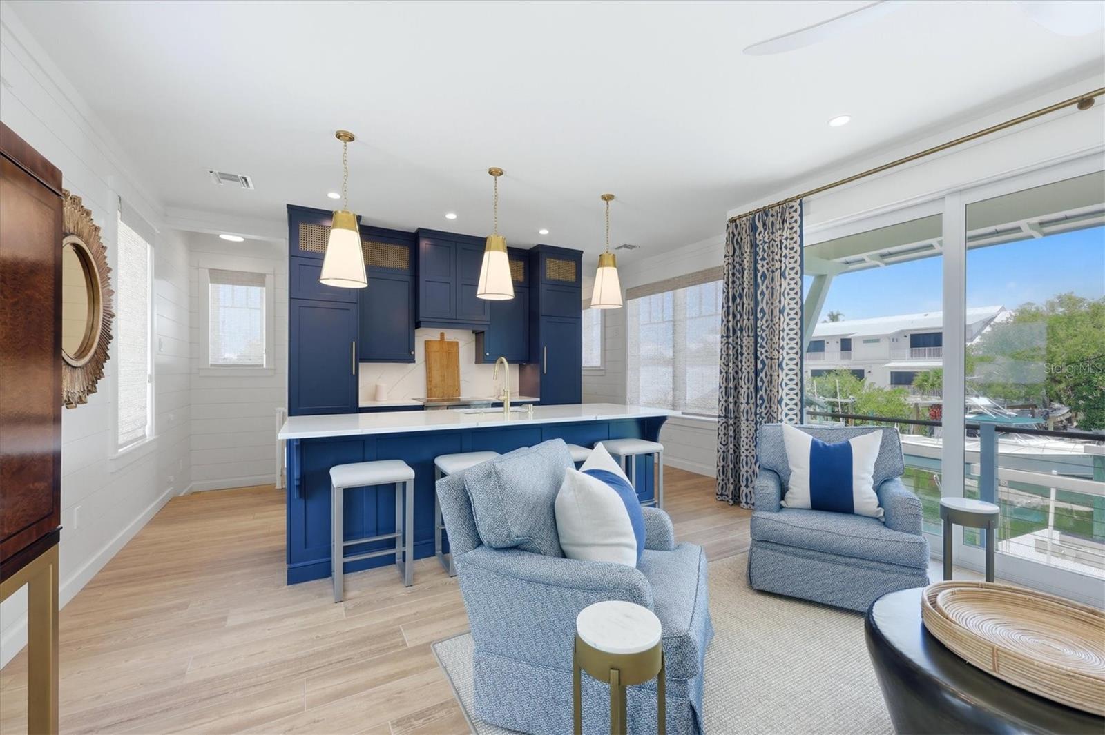 BG YACHT BASIN DAMFIWILL - Residential