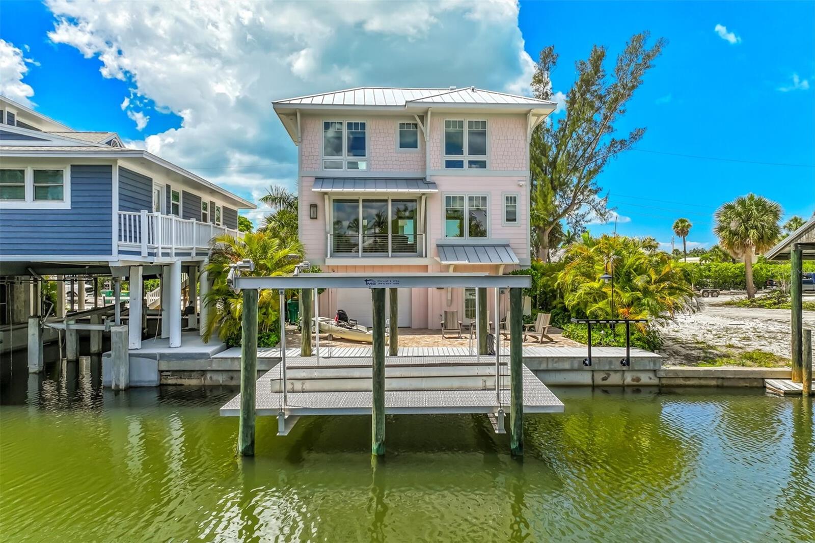 BG YACHT BASIN DAMFIWILL - Residential