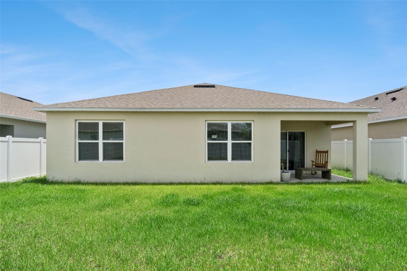 PRAIRIE OAKS - Residential