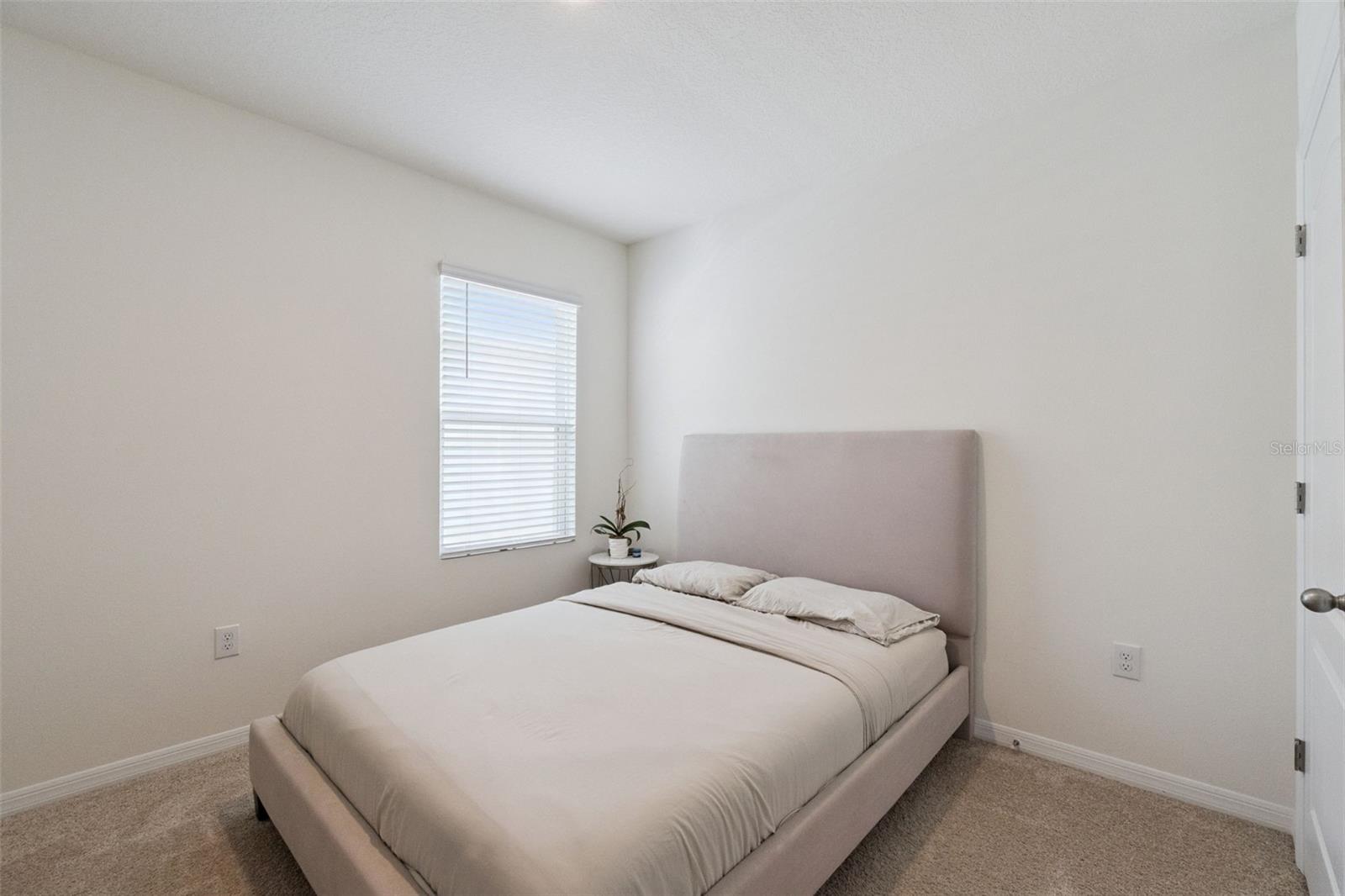 PRAIRIE OAKS - Residential