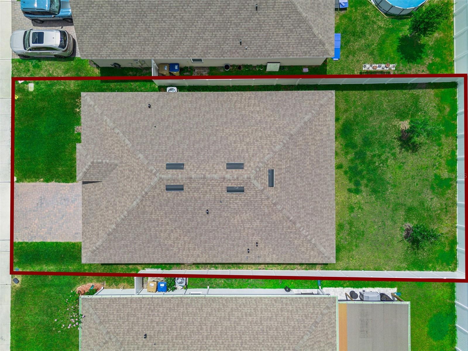 PRAIRIE OAKS - Residential
