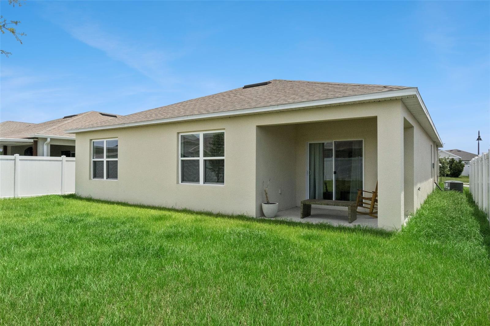 PRAIRIE OAKS - Residential