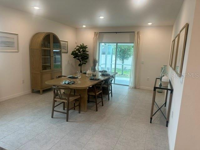 CASSIE OAKS - Residential