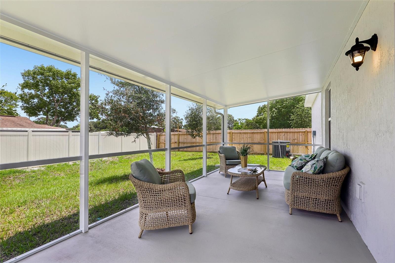 CASSIE OAKS - Residential