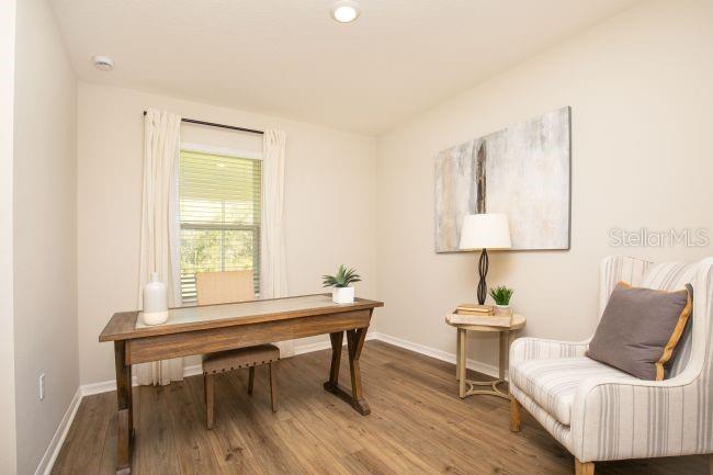 CASSIE OAKS - Residential