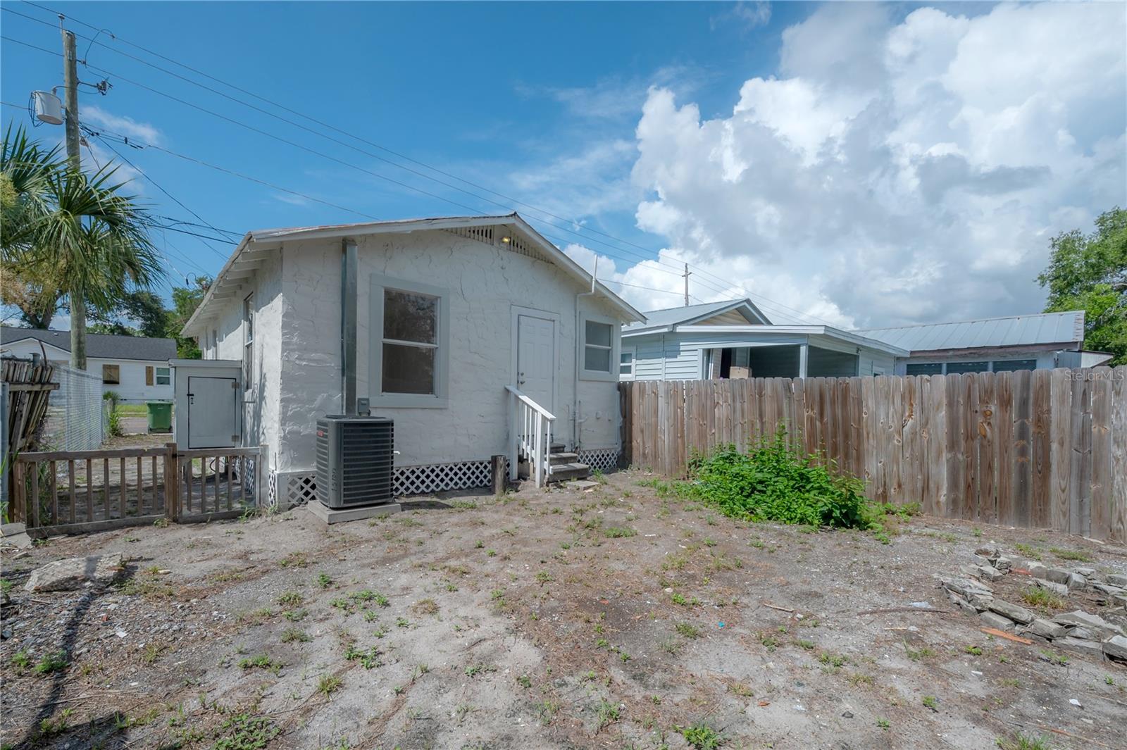NORTH YBOR BOOKER & FERNANDE - Residential