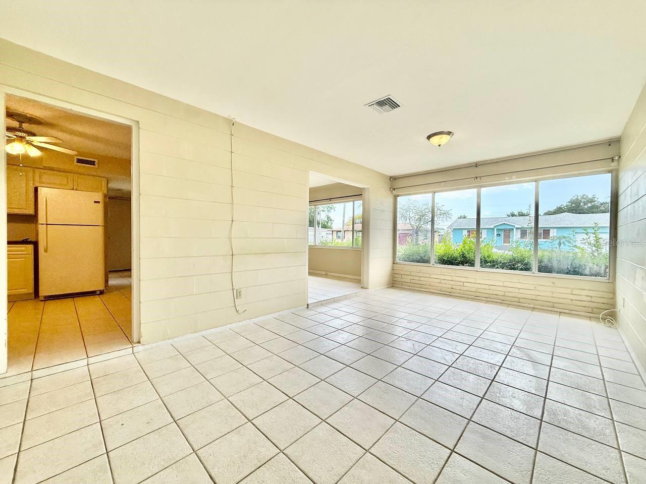 HARSHAW SUB - Residential Lease
