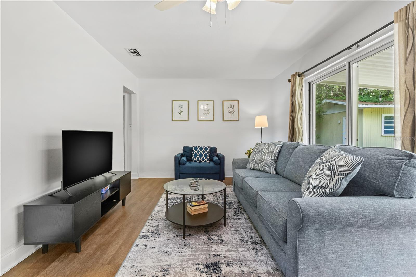 FERNWOOD MANOR - Residential