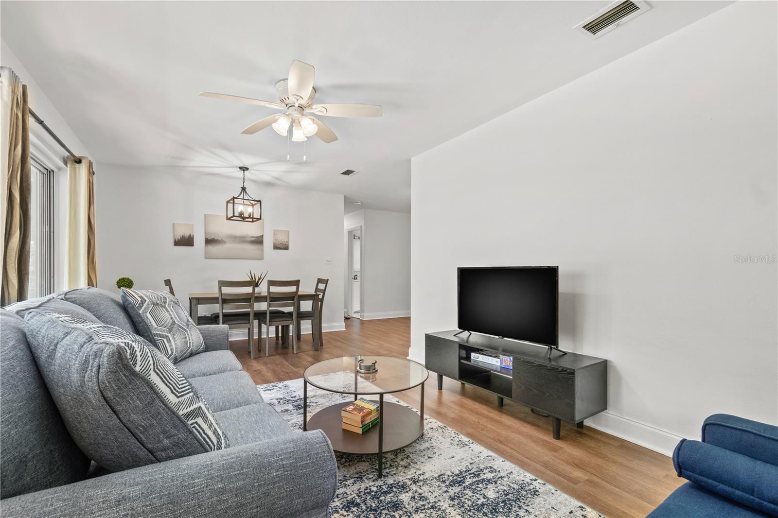 FERNWOOD MANOR - Residential