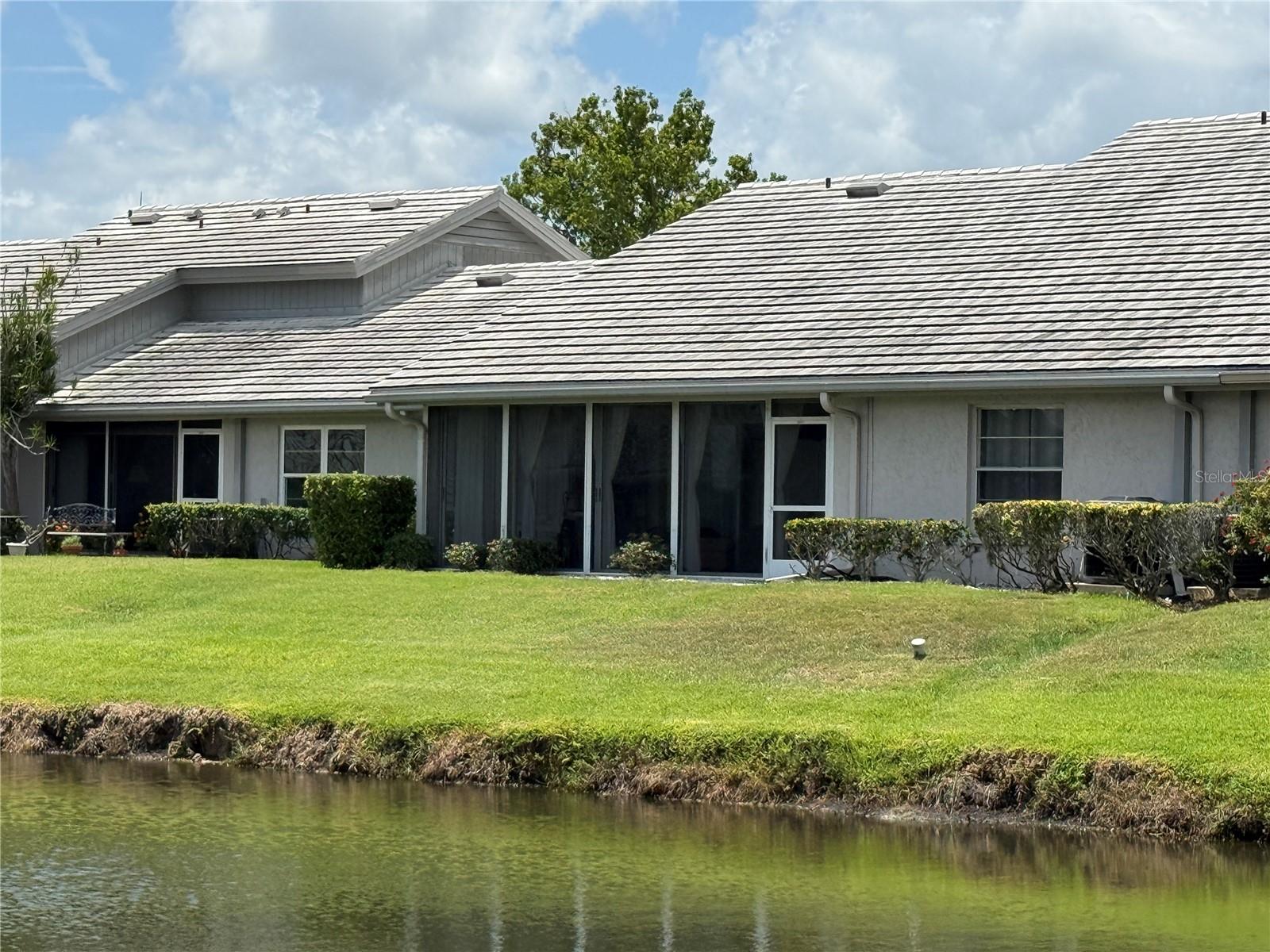 CRESTWOOD VILLAS - Residential