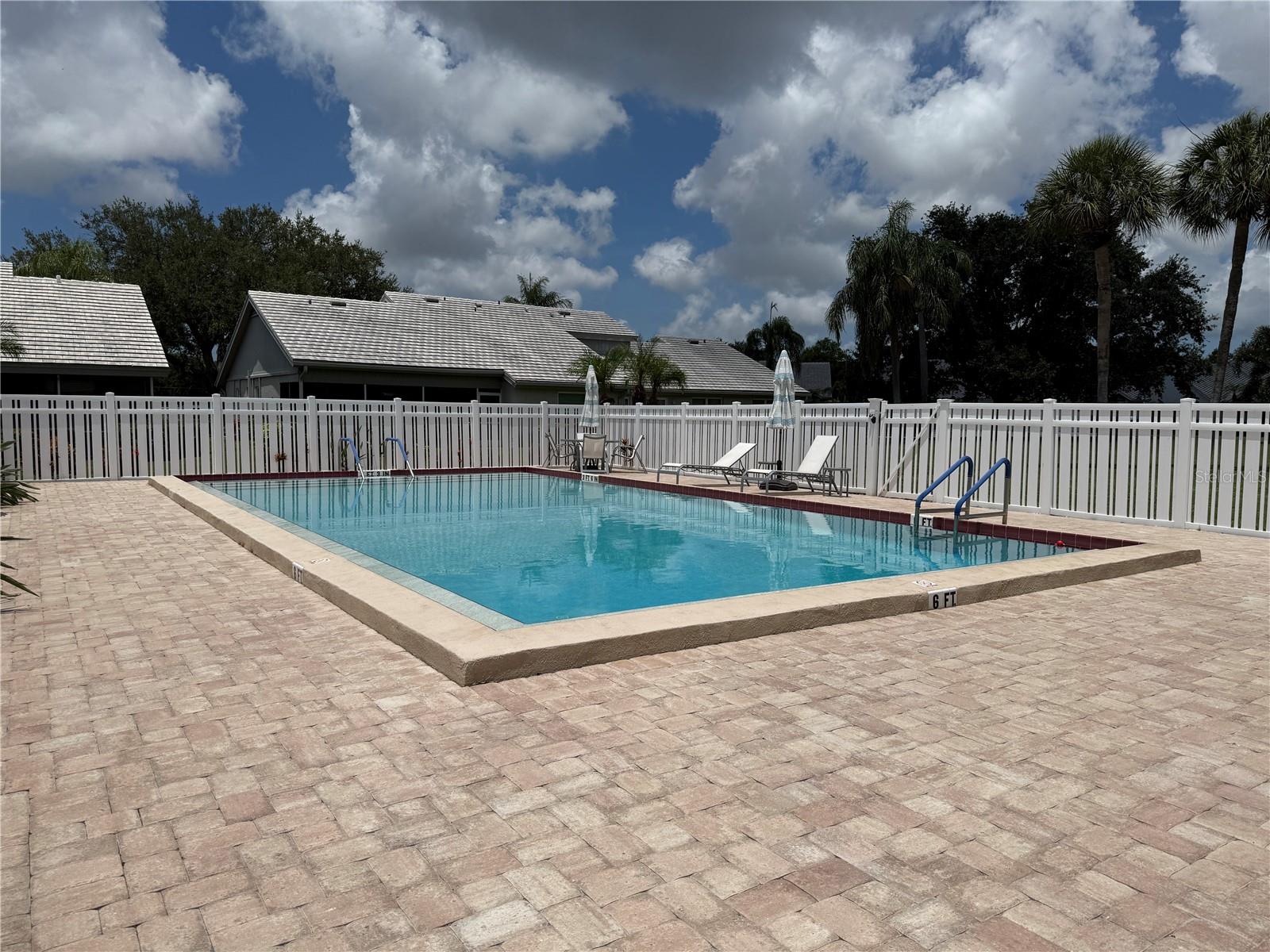 CRESTWOOD VILLAS - Residential