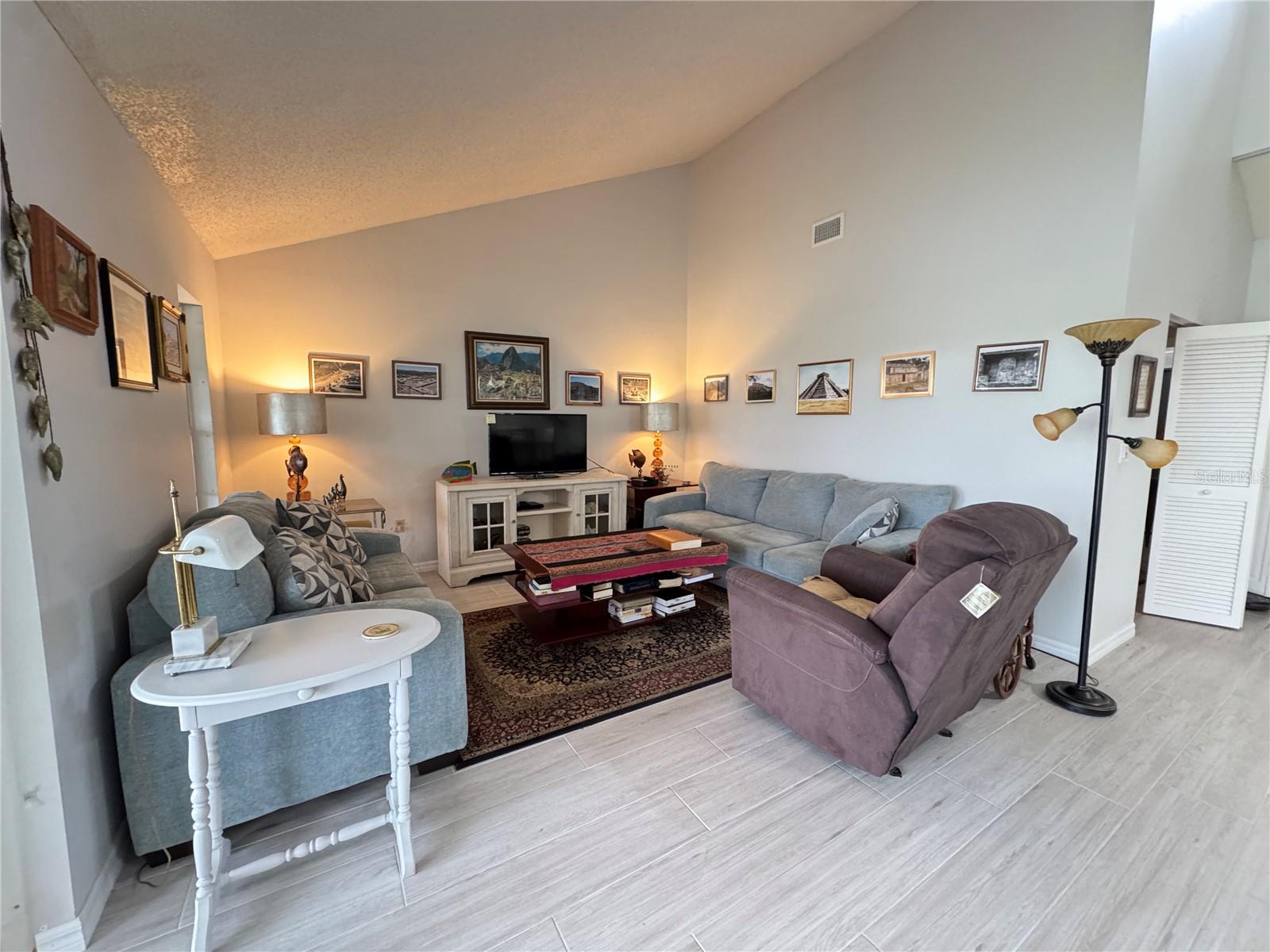 CRESTWOOD VILLAS - Residential