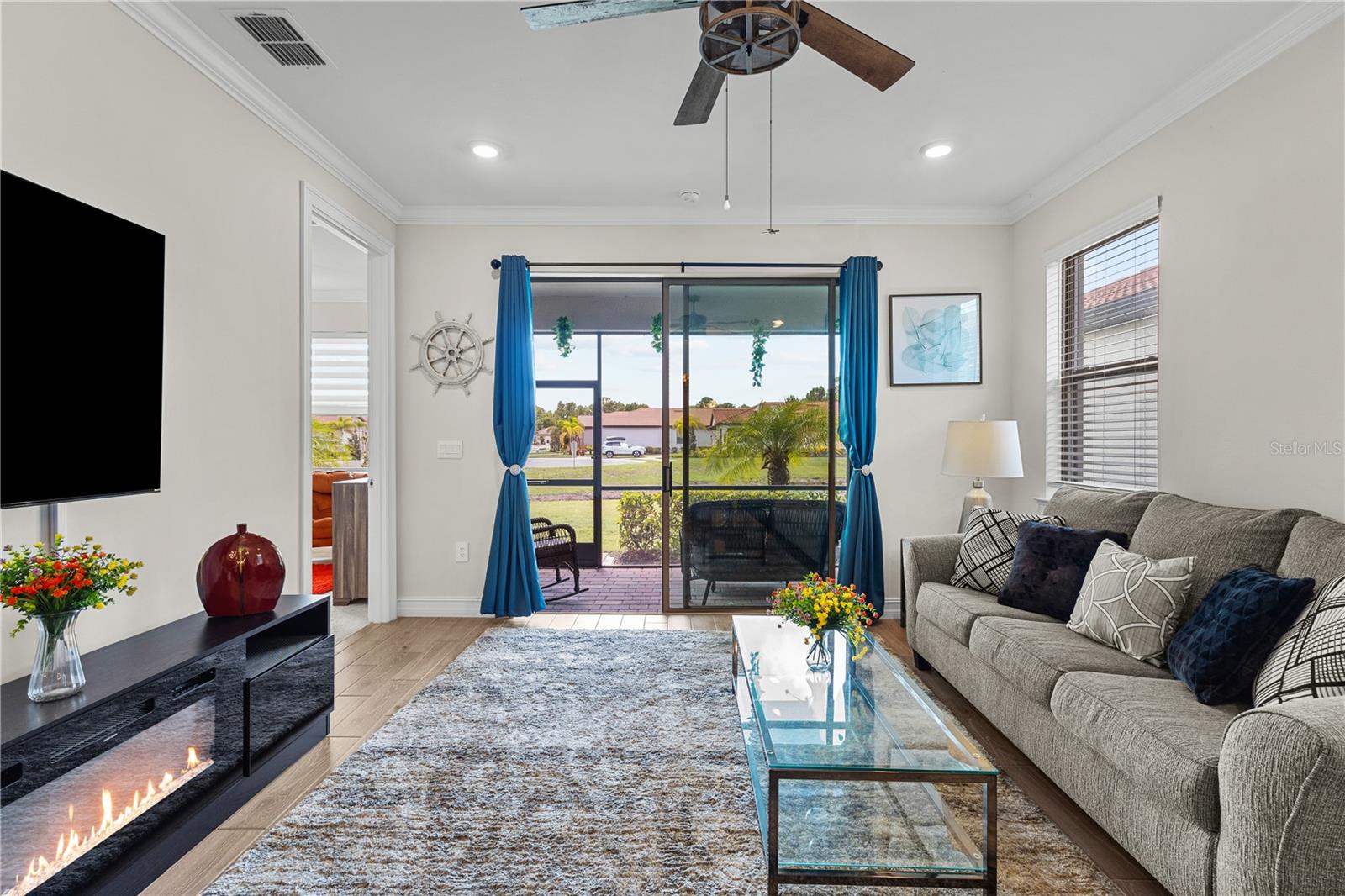 TOSCANA ISLES PH 6 UN 2 - Residential