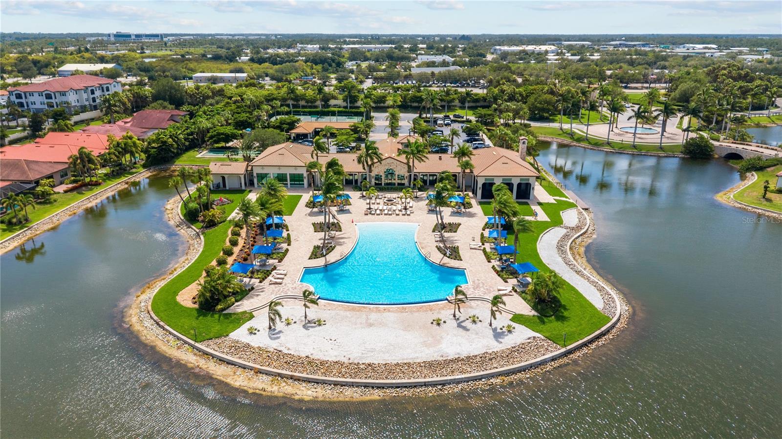 TOSCANA ISLES PH 6 UN 2 - Residential