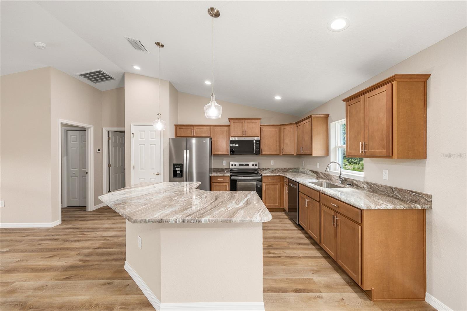 MARION OAKS UN TWELVE - Residential