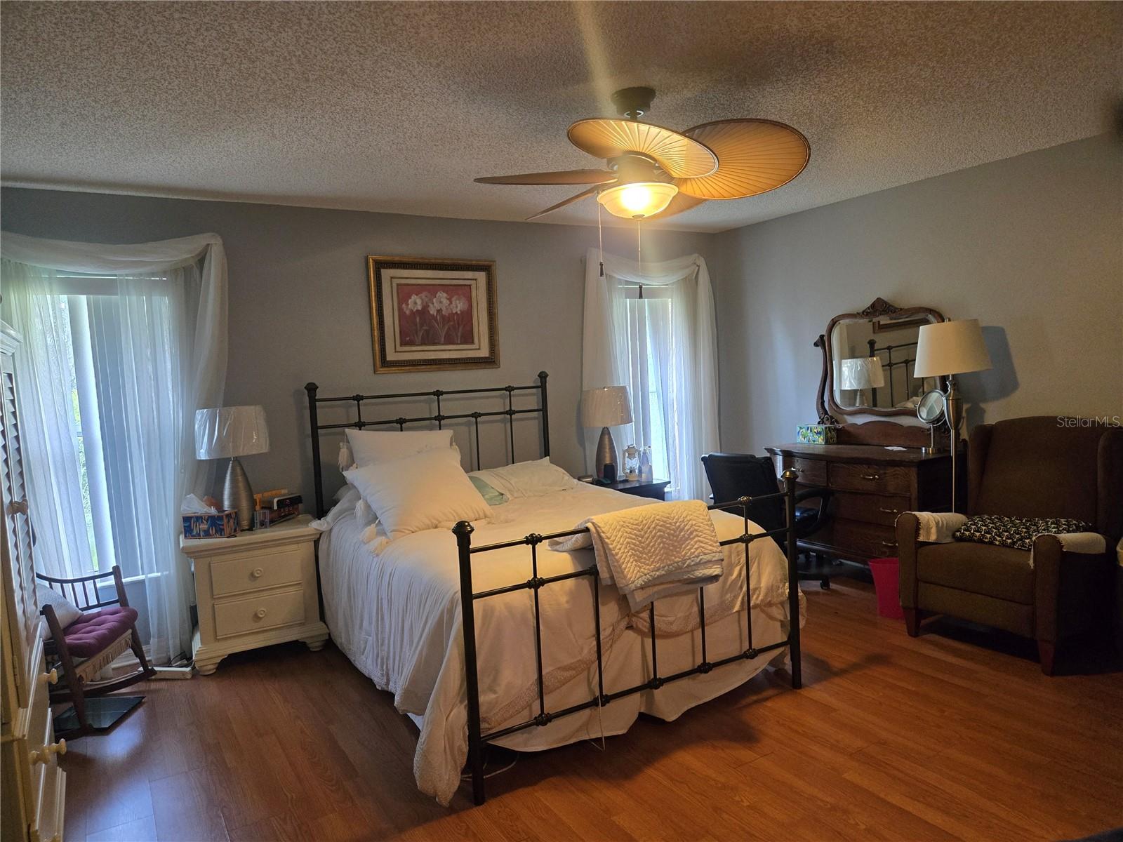ROYAL HIGHLANDS PH 01 TR B LESS PT LYING W FOL - Residential