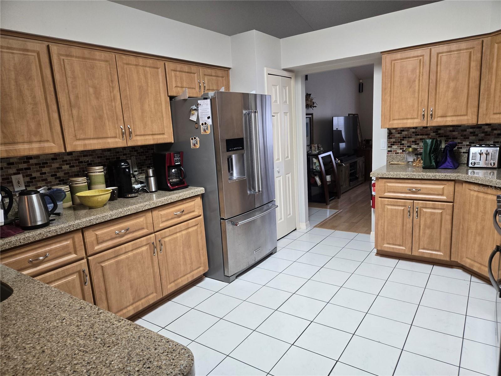 ROYAL HIGHLANDS PH 01 TR B LESS PT LYING W FOL - Residential