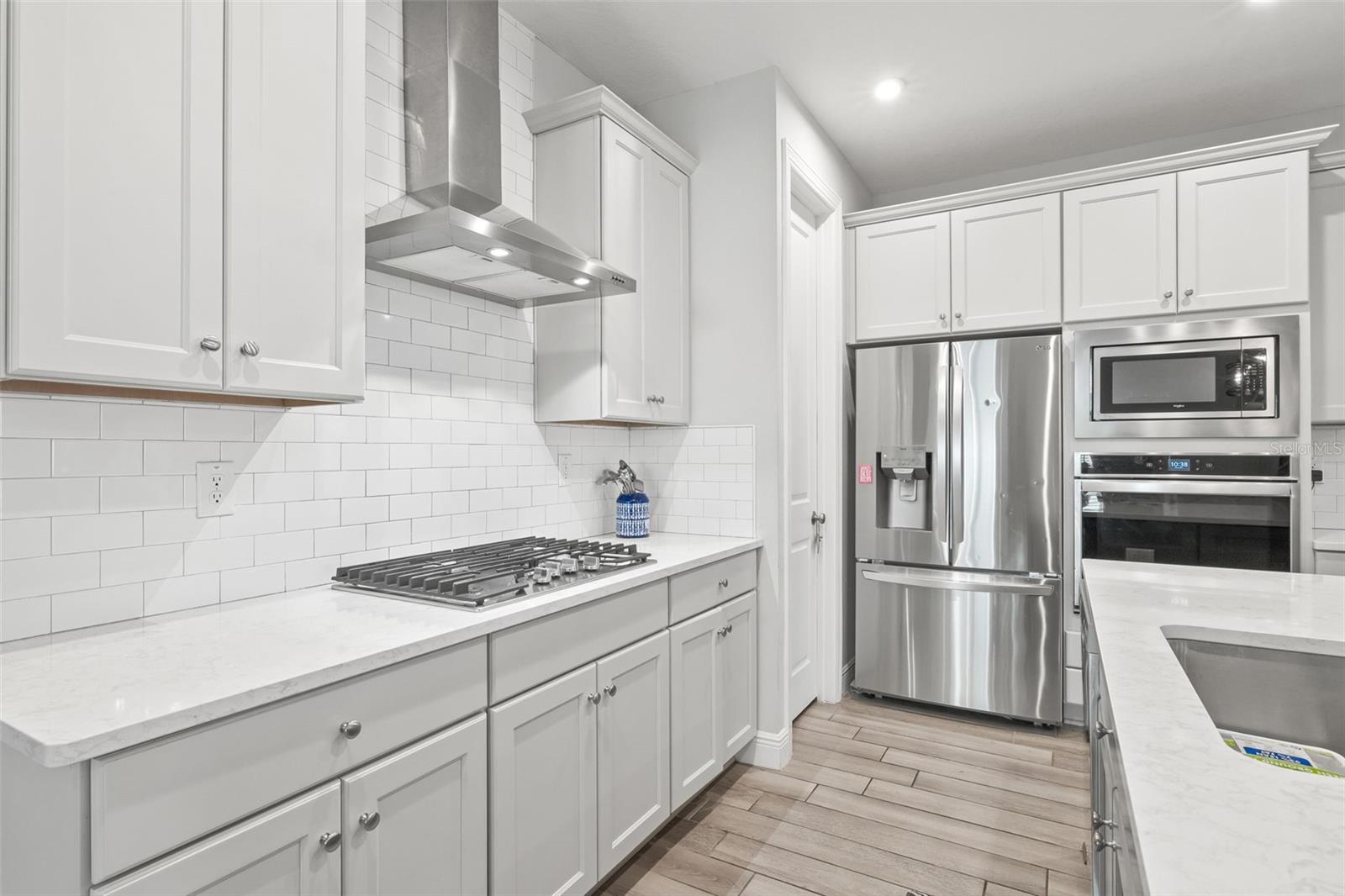WATERSET PH 5B-2 - Residential Lease