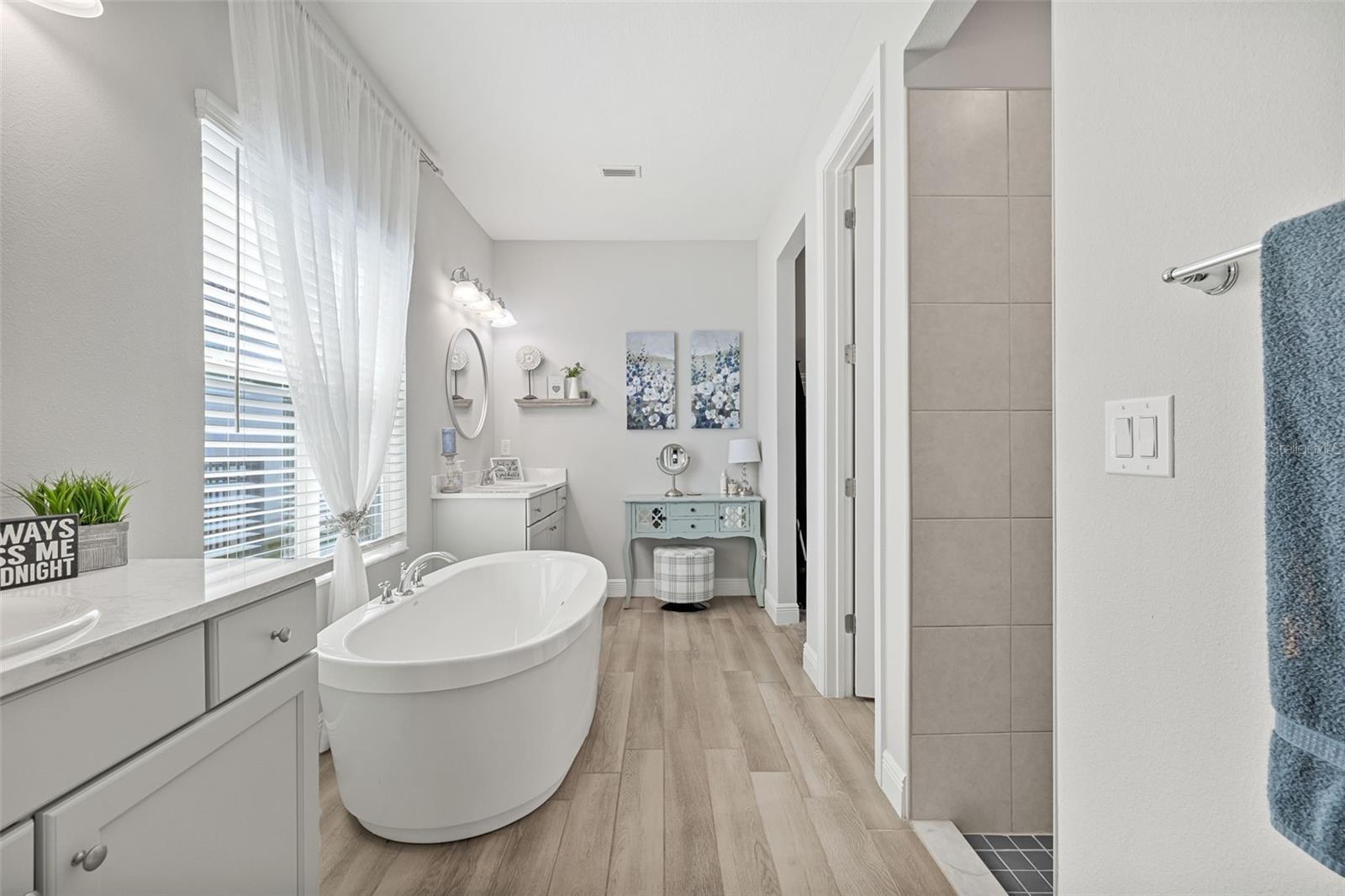 WATERSET PH 5B-2 - Residential Lease