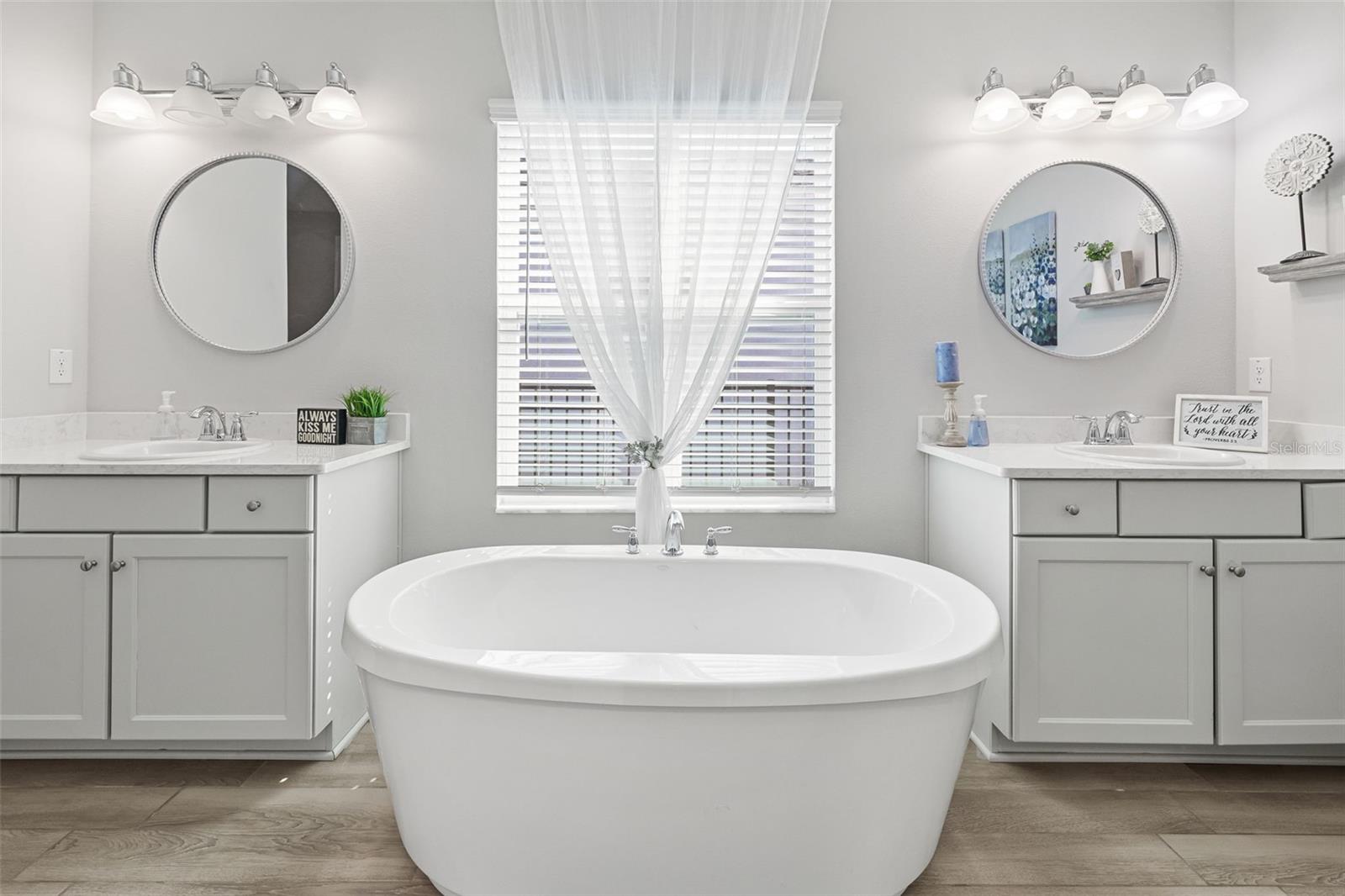 WATERSET PH 5B-2 - Residential Lease