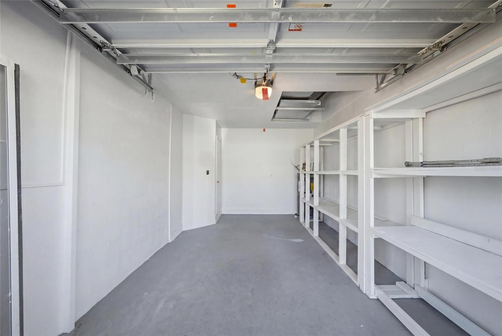 MEADOWBROOKE AT SUMMERFIELD UN - Residential
