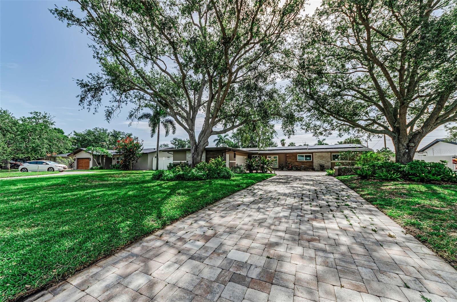 SNELL ISLE BRIGHTWATERS - Residential