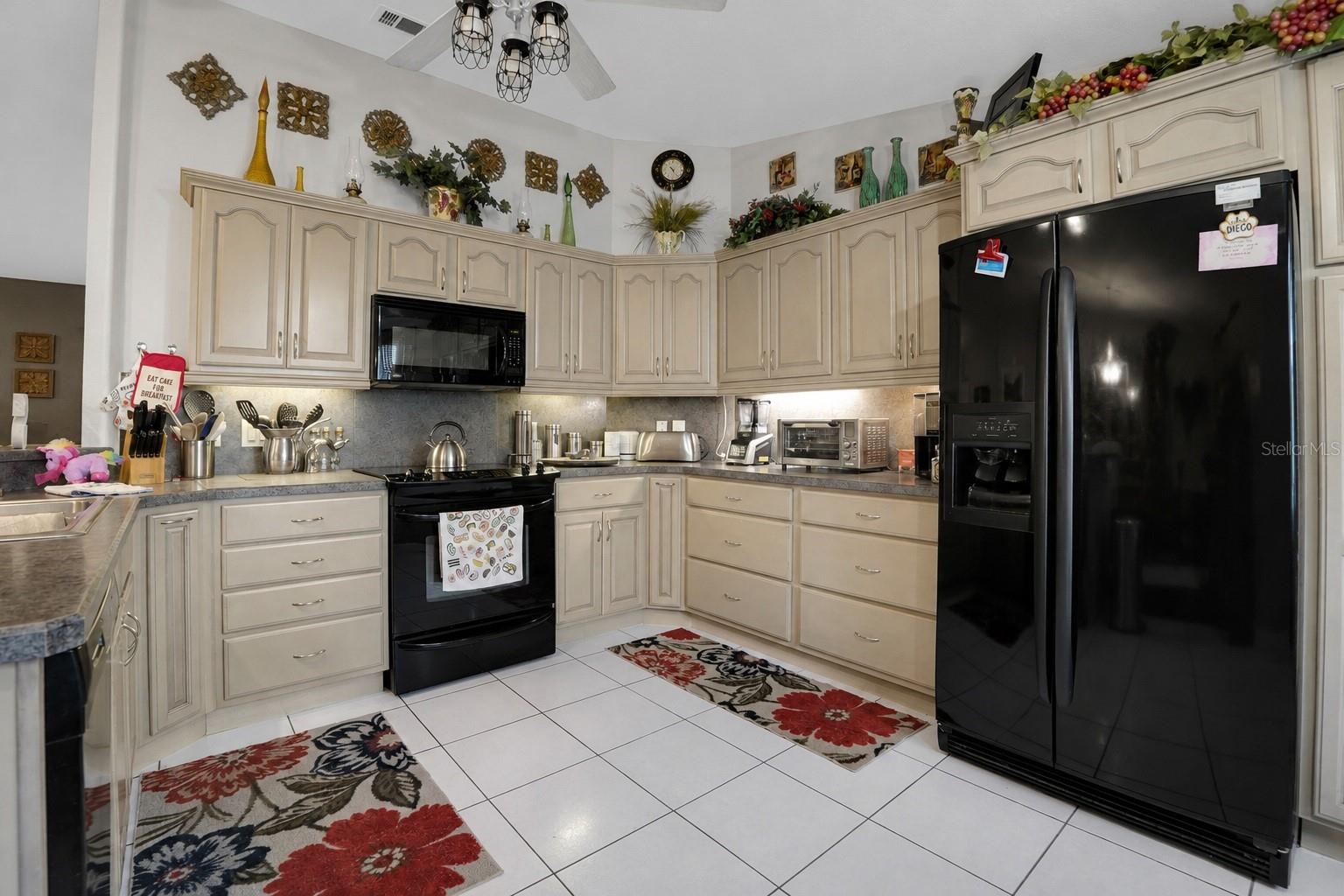 CHERRYWOOD ESTATE - Residential