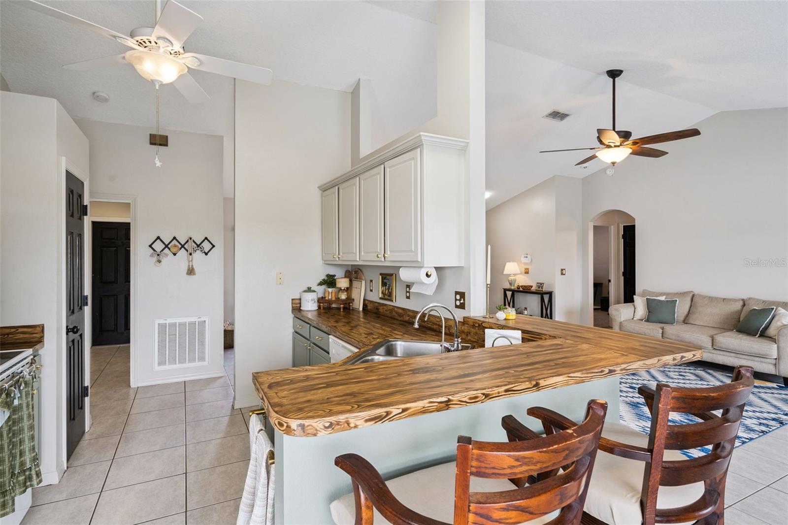 MINNEOLA QUAIL VALLEY PH 04 LT 252 ORB - Residential